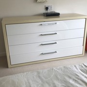 Large 4 drawer chest unit in excellent conditon 